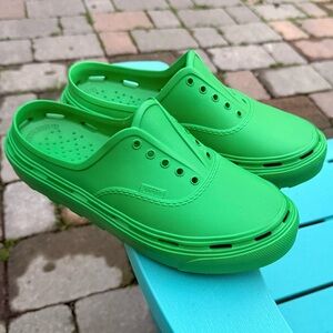 Vans Green Mule Slip-On SAMPLE Shoes (RARE) Men's Size 9 Women's Size 10 (NWOT)